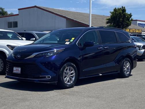 Blueprint 2024 Toyota Sienna XLE