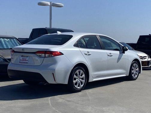 Wind Chill Pearl 2026 Toyota Corolla LE