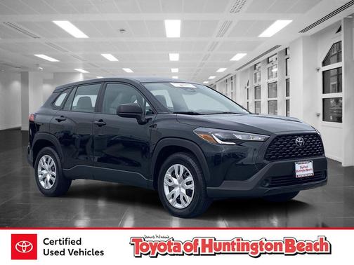 Jet Black 2024 Toyota Corolla Cross L