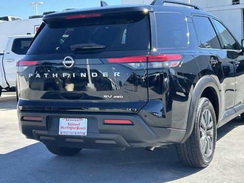 Super Black 2024 Nissan Pathfinder SV 4WD