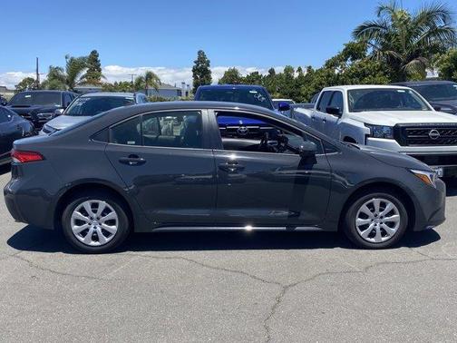 UNDERGROUND 2026 Toyota Corolla Hybrid LE