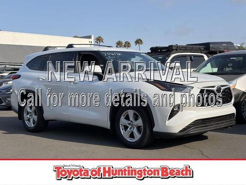 Wind Chill Pearl 2022 Toyota Highlander LE
