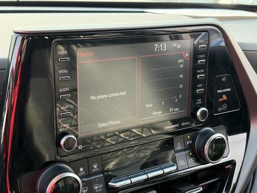 Wind Chill Pearl 2022 Toyota Highlander LE