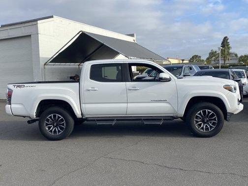 Super White 2021 Toyota Tacoma TRD Sport