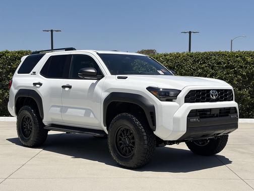 Ice 2026 Toyota 4Runner Hybrid TRD Off Road Premium