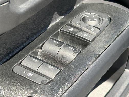 Everest 2026 Toyota 4Runner Hybrid TRD