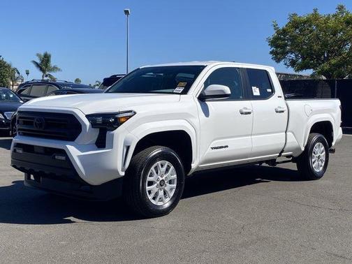 Ice 2025 Toyota Tacoma SR5