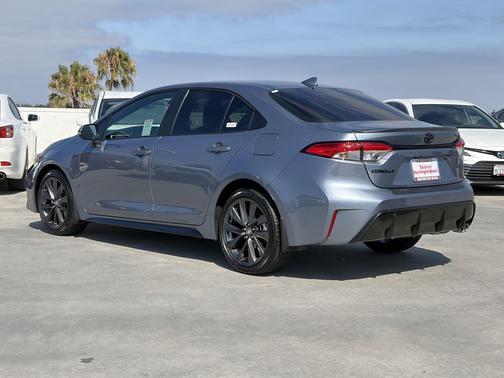 CELESTITE 2025 Toyota Corolla SE