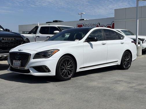 Casablanca White 2018 Genesis G80 3.3T Sport
