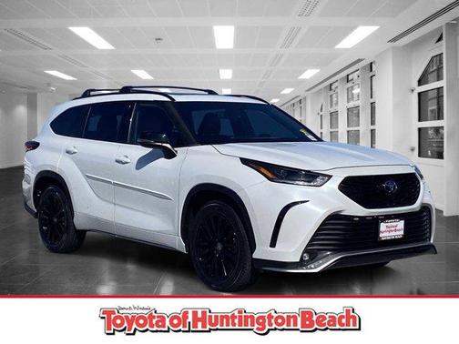 Wind Chill Pearl 2023 Toyota Highlander XSE
