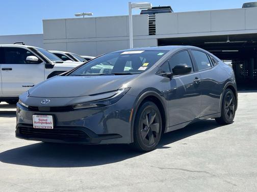 Guardian Gray 2025 Toyota Prius LE