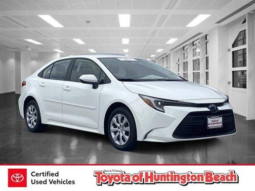 Ice 2023 Toyota Corolla Hybrid LE