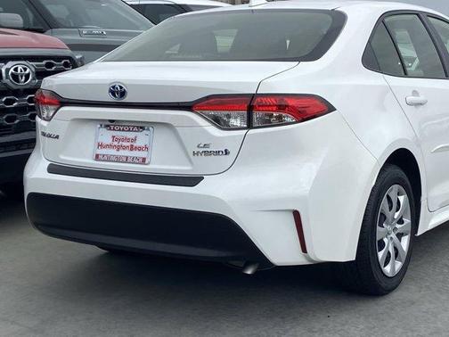 Ice 2023 Toyota Corolla Hybrid LE