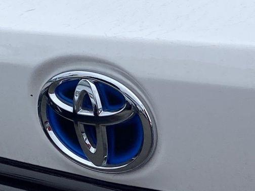 Ice 2023 Toyota Corolla Hybrid LE