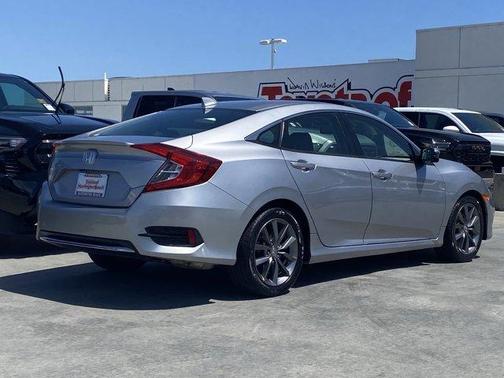 Lunar Silver Metallic 2019 Honda Civic EX