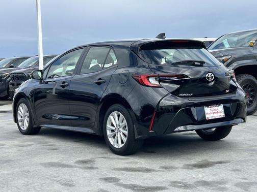 Midnight Black Metallic 2026 Toyota Corolla SE