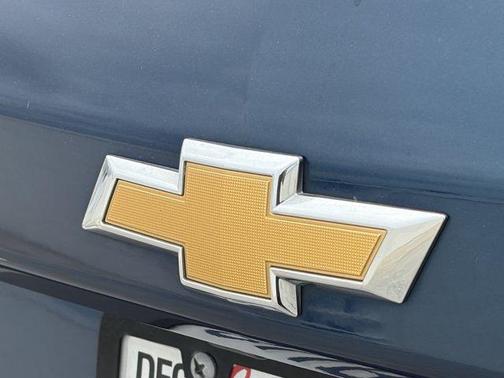 Pacific Blue Metallic 2020 Chevrolet Equinox 2LT