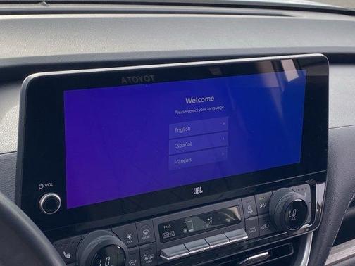 Wind Chill Pearl 2024 Toyota Grand Highlander LIMITED