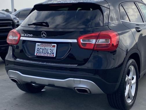 Midnight Black 2019 Mercedes-Benz GLA 250 Base