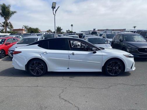 Wind Chill Pearl 2026 Toyota Camry XSE