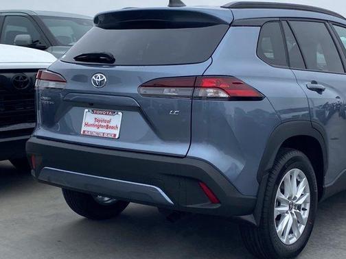 CELESTITE 2026 Toyota Corolla Cross LE