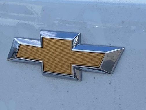 Summit White 2024 Chevrolet Trailblazer LT