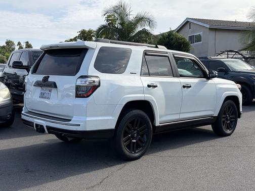 Blizzard Pearl 2019 Toyota 4Runner Limited Nightshade