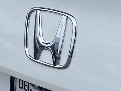 Platinum White Pearl 2026 Honda Civic Si Base
