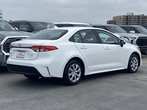 Ice 2026 Toyota Corolla LE