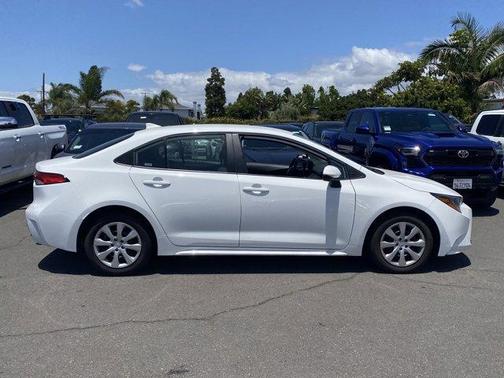 Ice 2026 Toyota Corolla LE