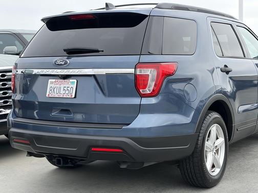 Blue Metallic 2019 Ford Explorer Base