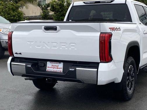 Ice 2026 Toyota Tundra SR5