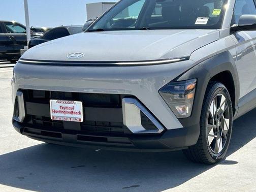 Cyber Gray Metallic 2025 Hyundai KONA SEL