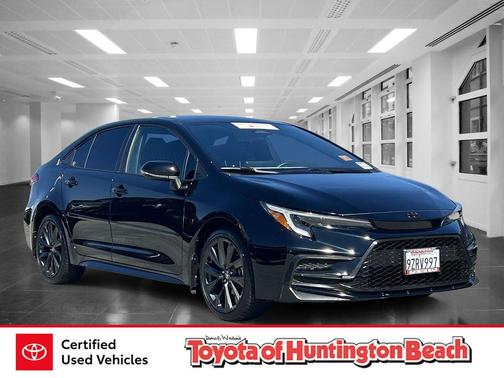 Midnight Black Metallic 2024 Toyota Corolla SE