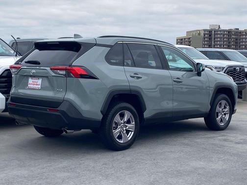 Lunar 2023 Toyota RAV4 XLE