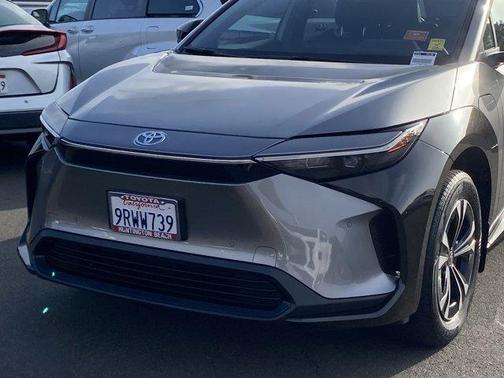 Metal 2024 Toyota bZ4X XLE