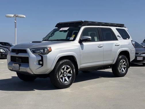 Classic Silver Metallic 2023 Toyota 4Runner TRD Off Road Premium