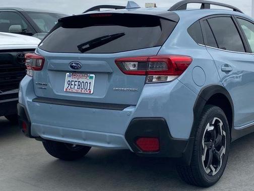 Cool-Gray Khaki 2023 Subaru Crosstrek Limited
