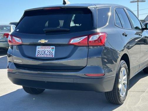 Nightfall Gray Metallic 2021 Chevrolet Equinox LS