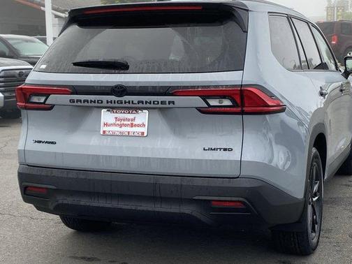 2026 Toyota Grand Highlander Hybrid Limited