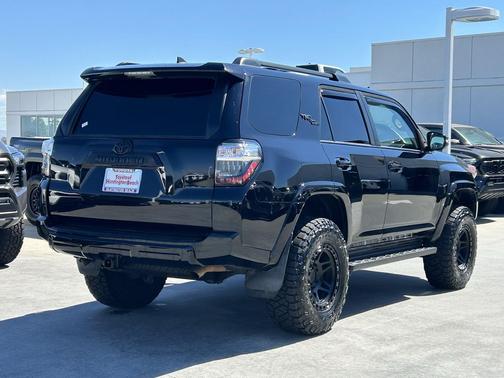 Midnight Black Metallic 2021 Toyota 4Runner TRD Off Road Premium