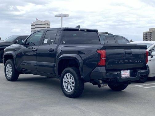 UNDERGROUND 2026 Toyota Tacoma SR5