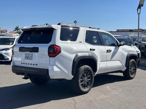 Ice Cap 2026 Toyota 4Runner SR5