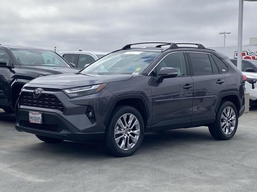 Magnetic Gray Metallic 2024 Toyota RAV4 XLE Premium