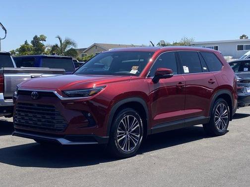Ruby Flare Pearl 2026 Toyota Grand Highlander Hybrid MAX Platinum