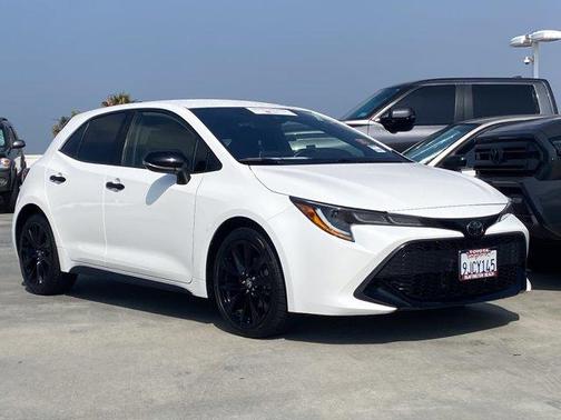 White 2022 Toyota Corolla Hatchback SE Nightshade