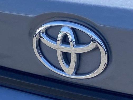 CELESTITE 2023 Toyota Corolla LE