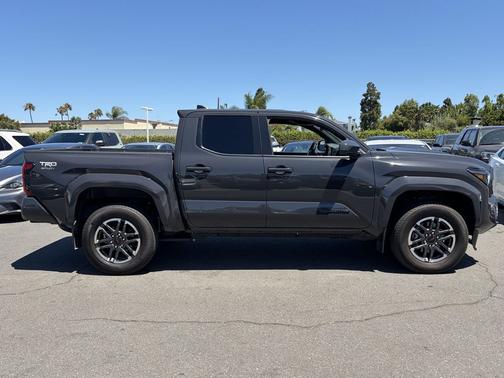 UNDERGROUND 2024 Toyota Tacoma TRD Sport