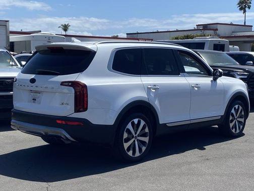 Snow White Pearl 2020 Kia Telluride S