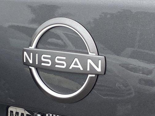 Gun Metallic 2024 Nissan Sentra SV